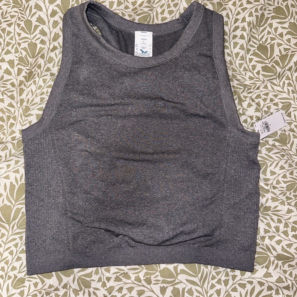 Old Navy Gray Women's Cropped Racerback Tank Size L